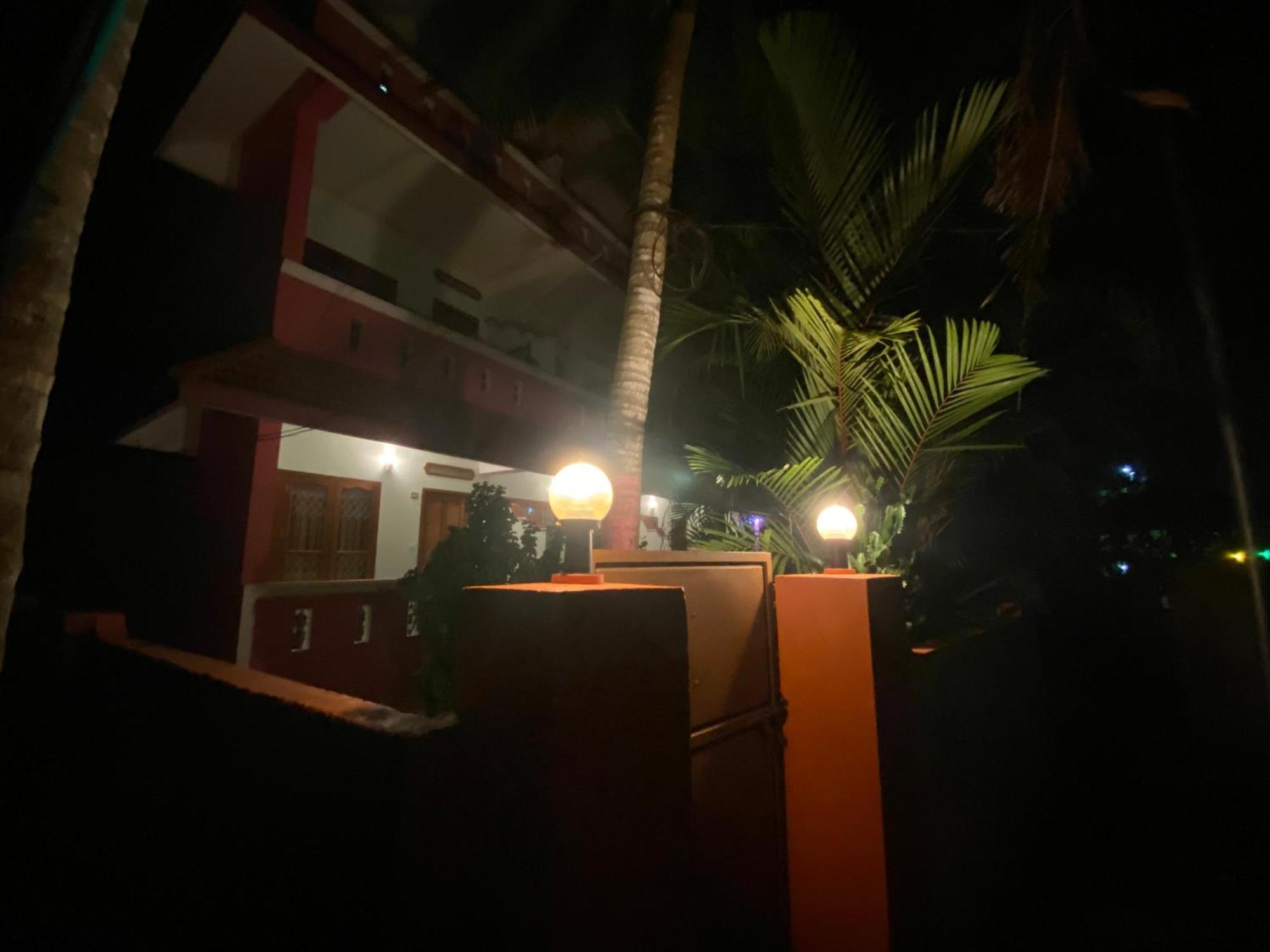 Packbag Comfort Bed & Breakfast Kovalam Exteriér fotografie