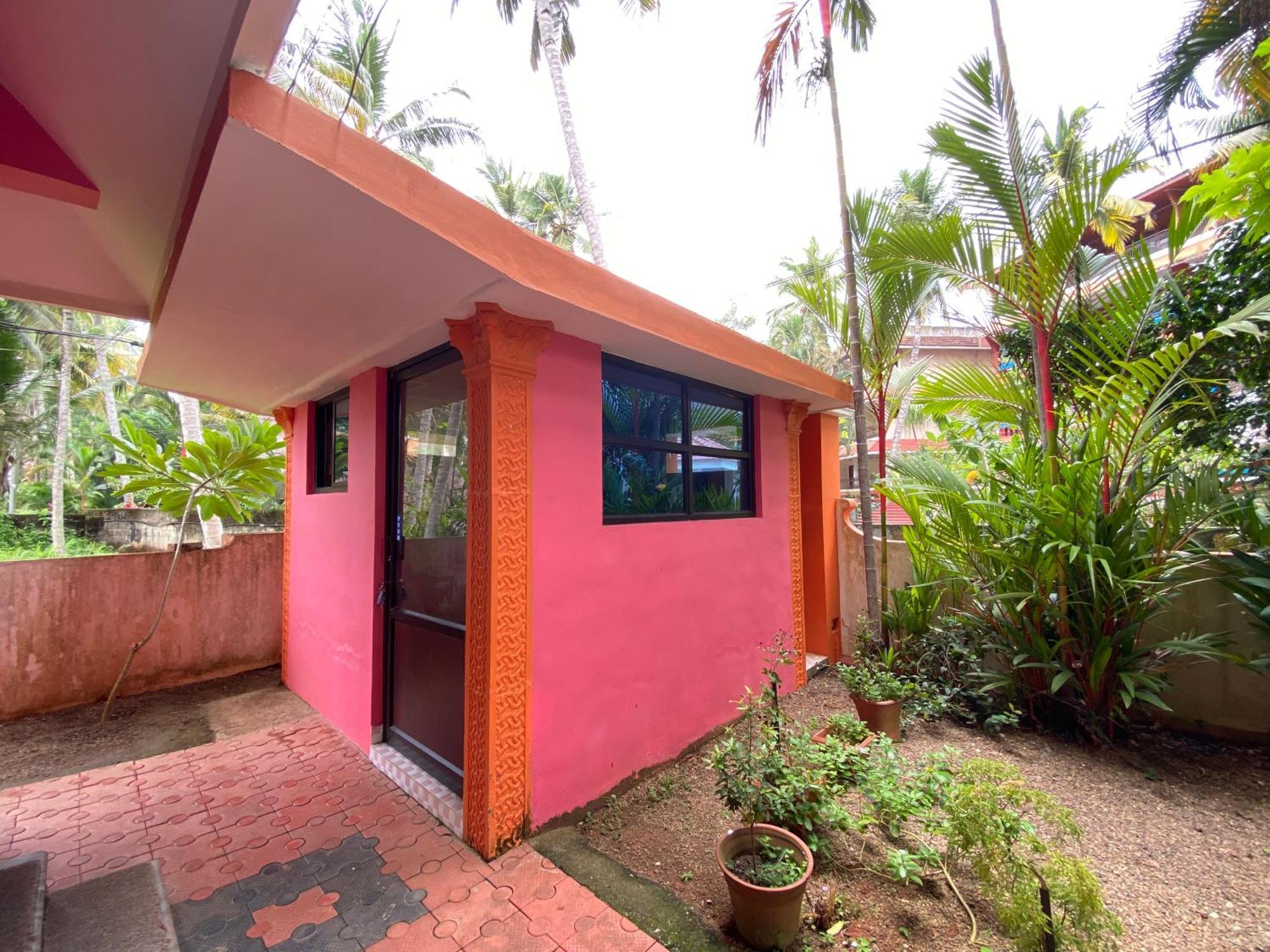 Packbag Comfort Bed & Breakfast Kovalam Exteriér fotografie