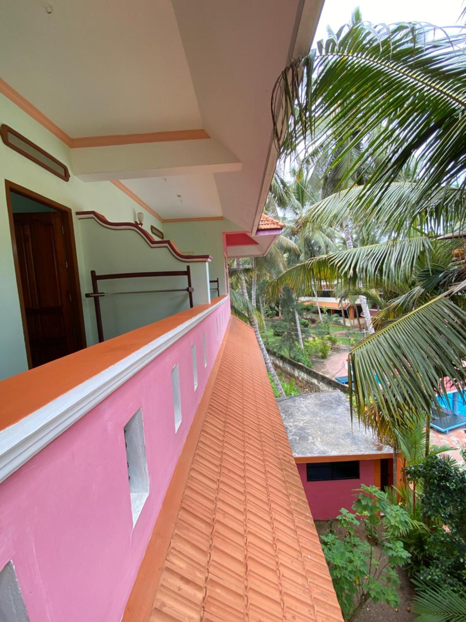 Packbag Comfort Bed & Breakfast Kovalam Exteriér fotografie
